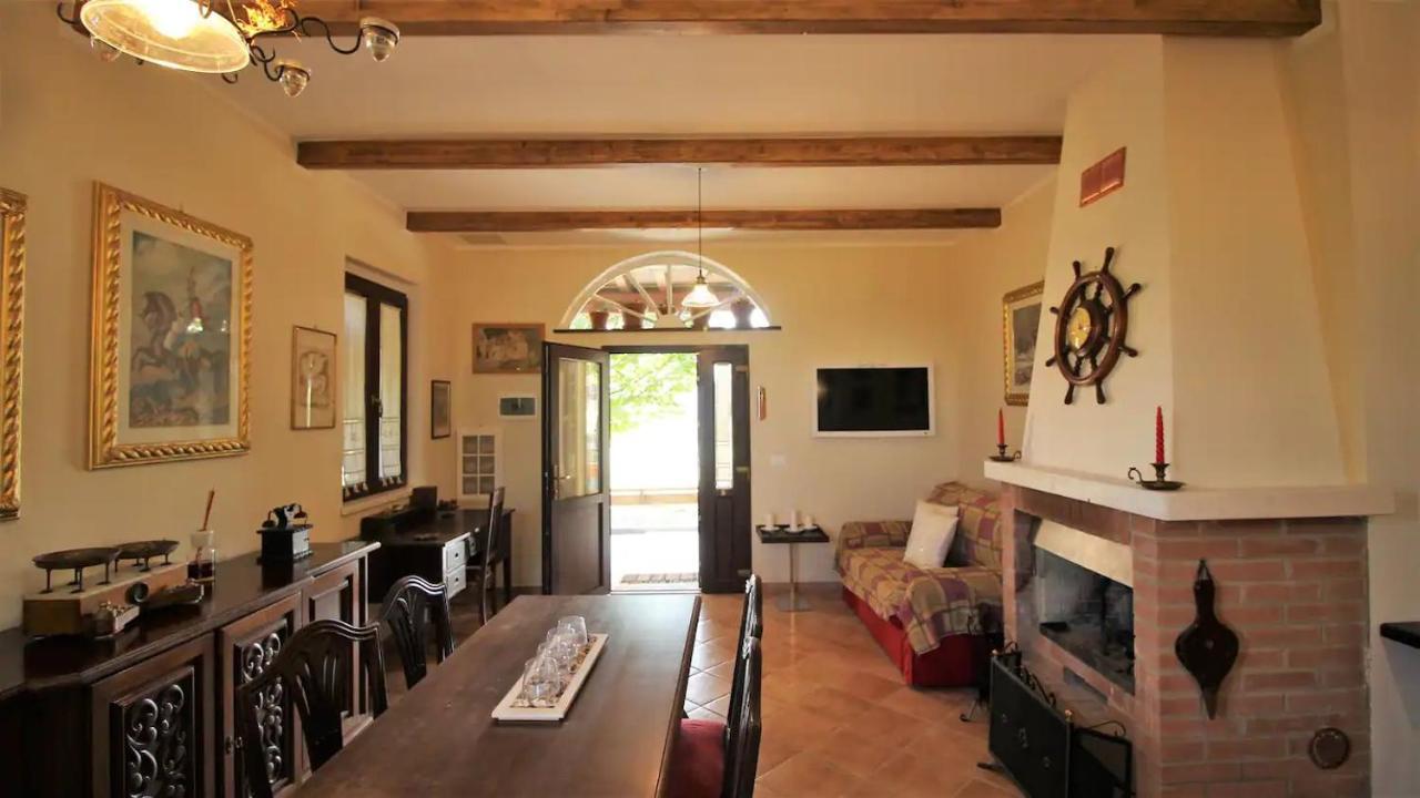 Casa In Campagna Oltrepo' Pavese Montecalvo Versiggia Екстер'єр фото