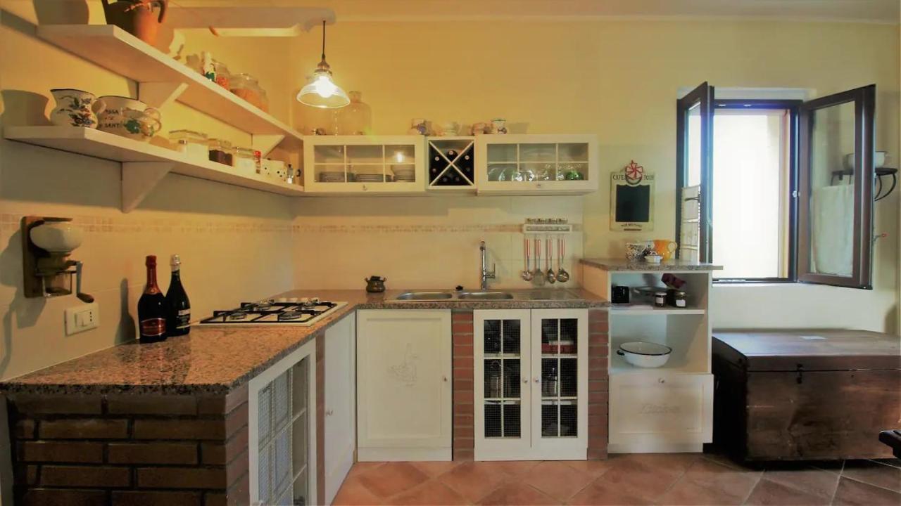 Casa In Campagna Oltrepo' Pavese Montecalvo Versiggia Екстер'єр фото